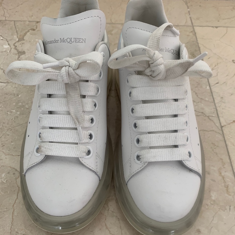 Alexander McQueen Iridescent leather sneakers